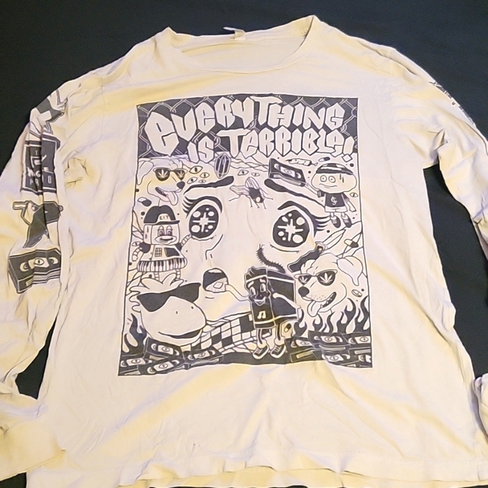 EVERYTHING IS TERRIBLE "Future Fantasy Delight" M longsleeve (White)